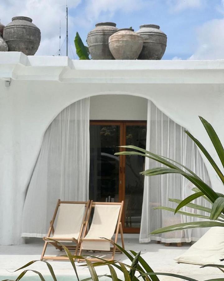 Sal Central Uluwatu  Luaran gambar