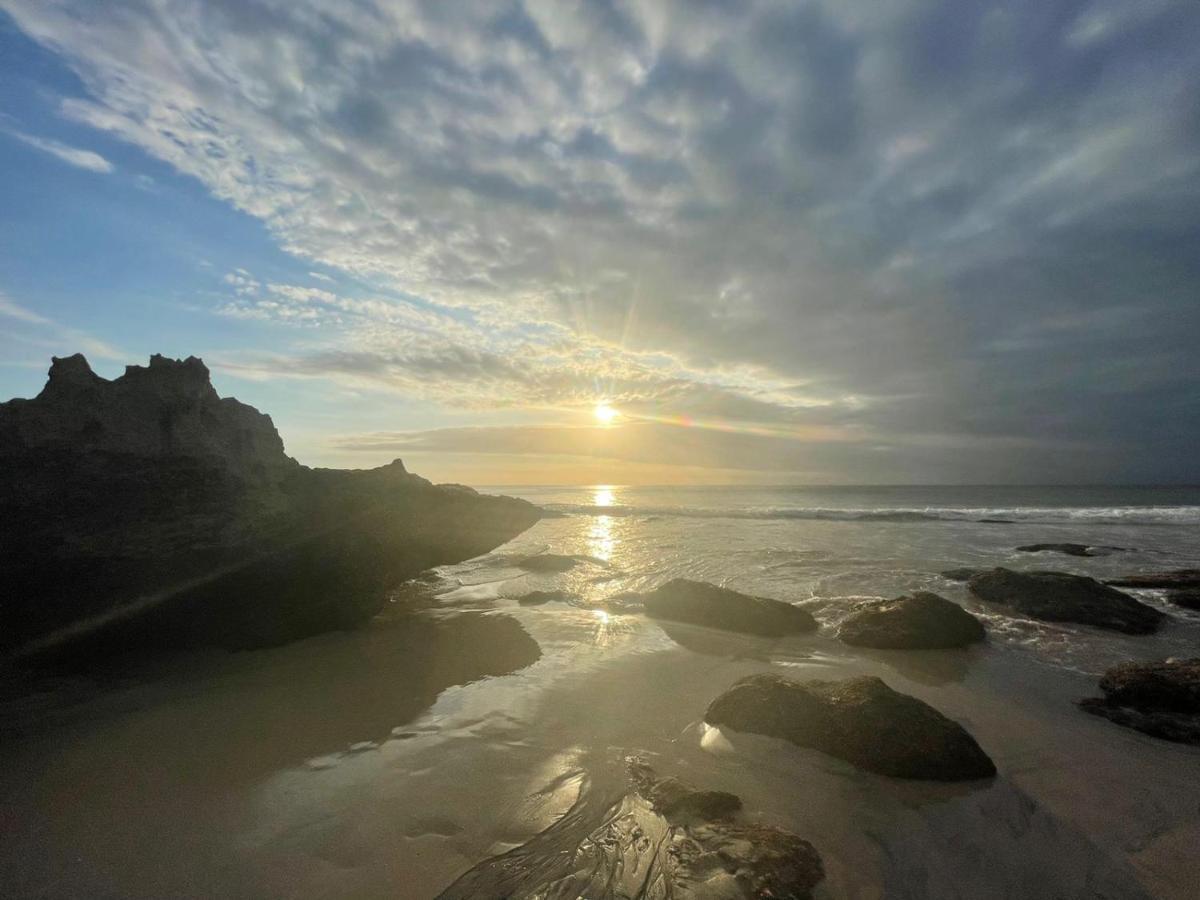 Sal Central Uluwatu  Luaran gambar